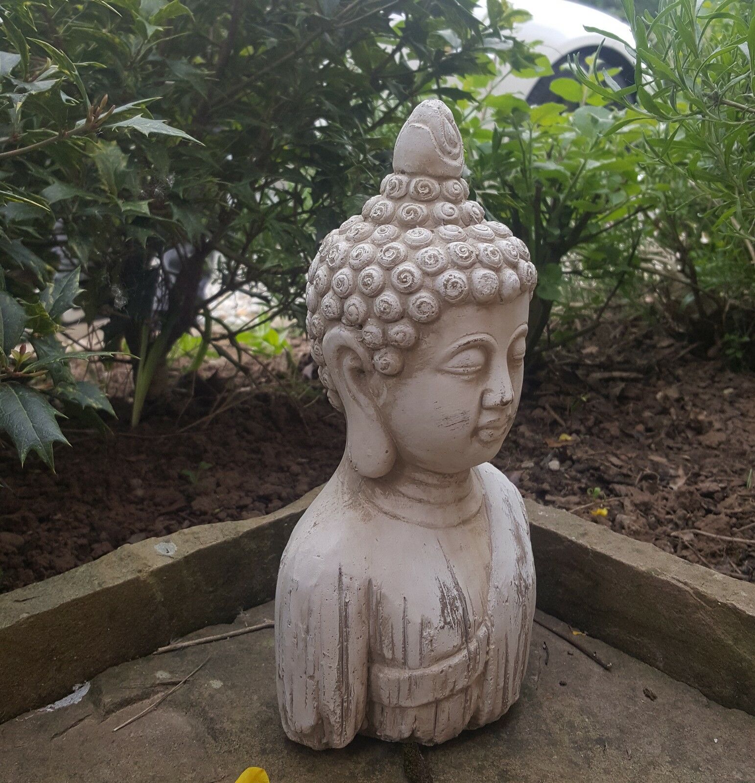 Buddha bust Ornament - Stone Drift Wood Effect - Image 9