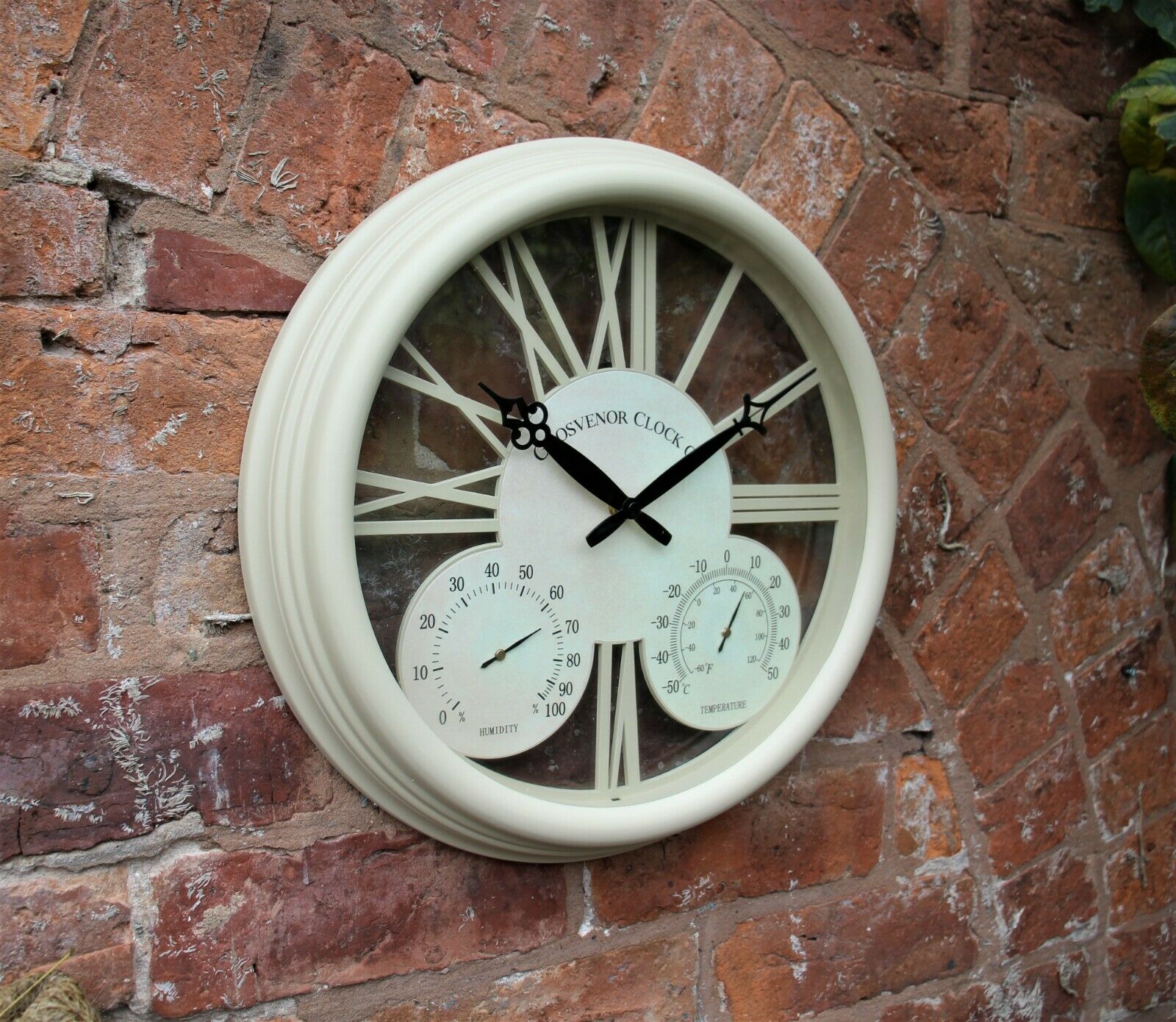 Vintage Styled Outdoor Garden Clock with Thermometer and Hygrometer - Image 5