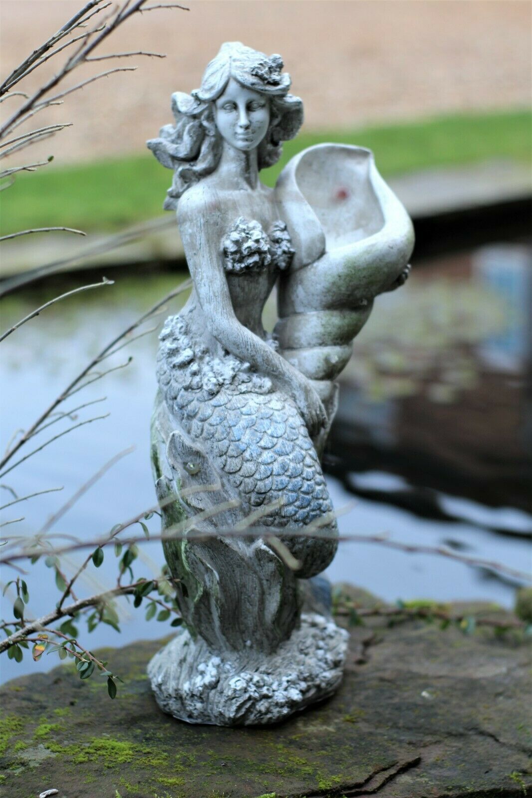 Solar Powered Fairy Mermaid Stone Effect Statue - Image 8