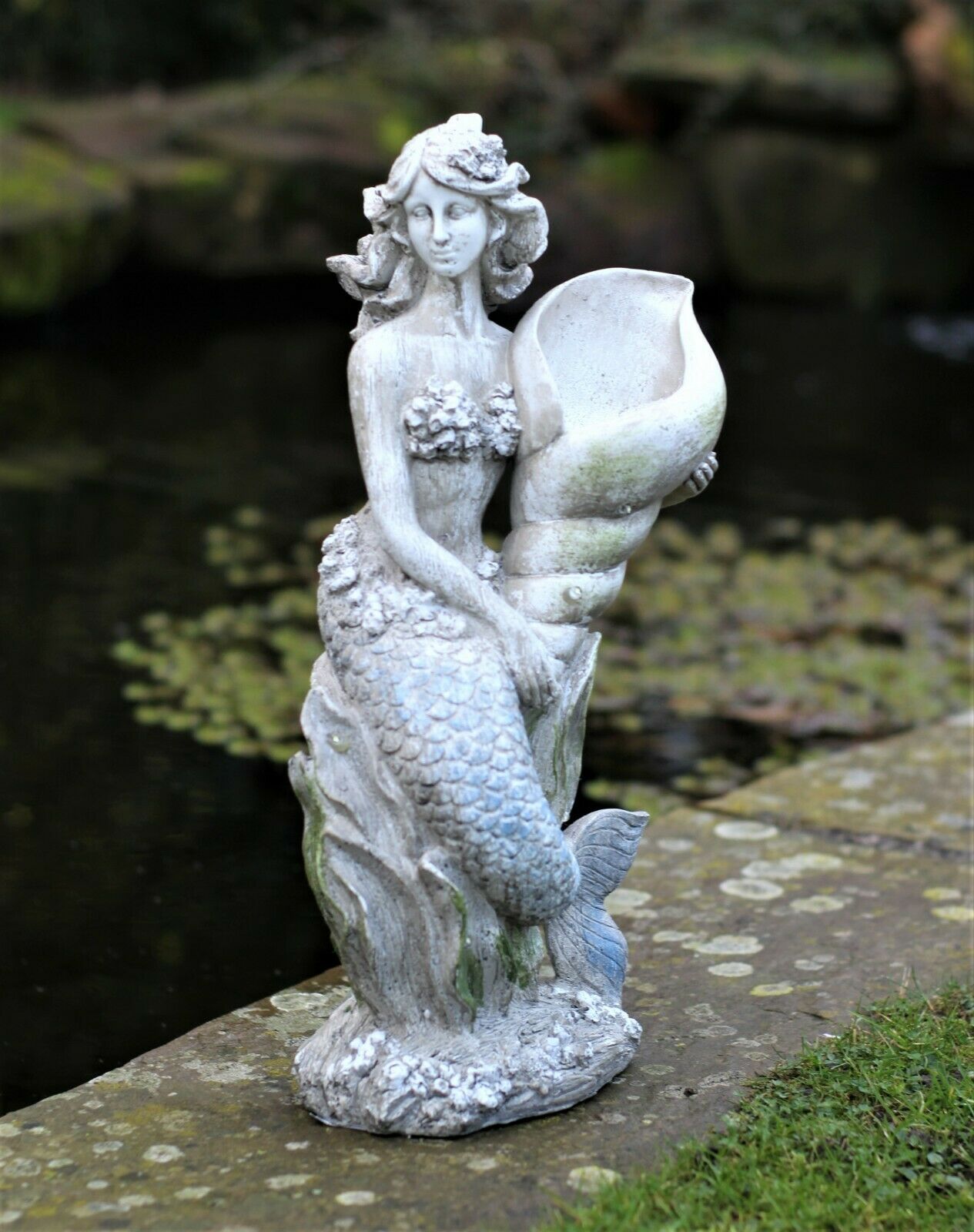 Solar Powered Fairy Mermaid Stone Effect Statue - Image 11