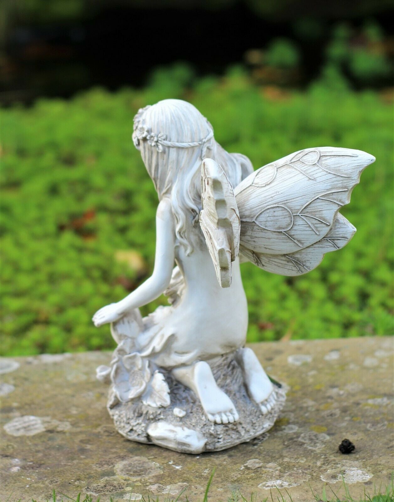 Solar Grey Kneeling Fairy Garden Ornament - Image 5